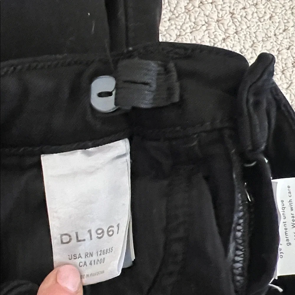 DL1961 Ultimate Black Denim Skinny Stretch - Picture 5 of 7